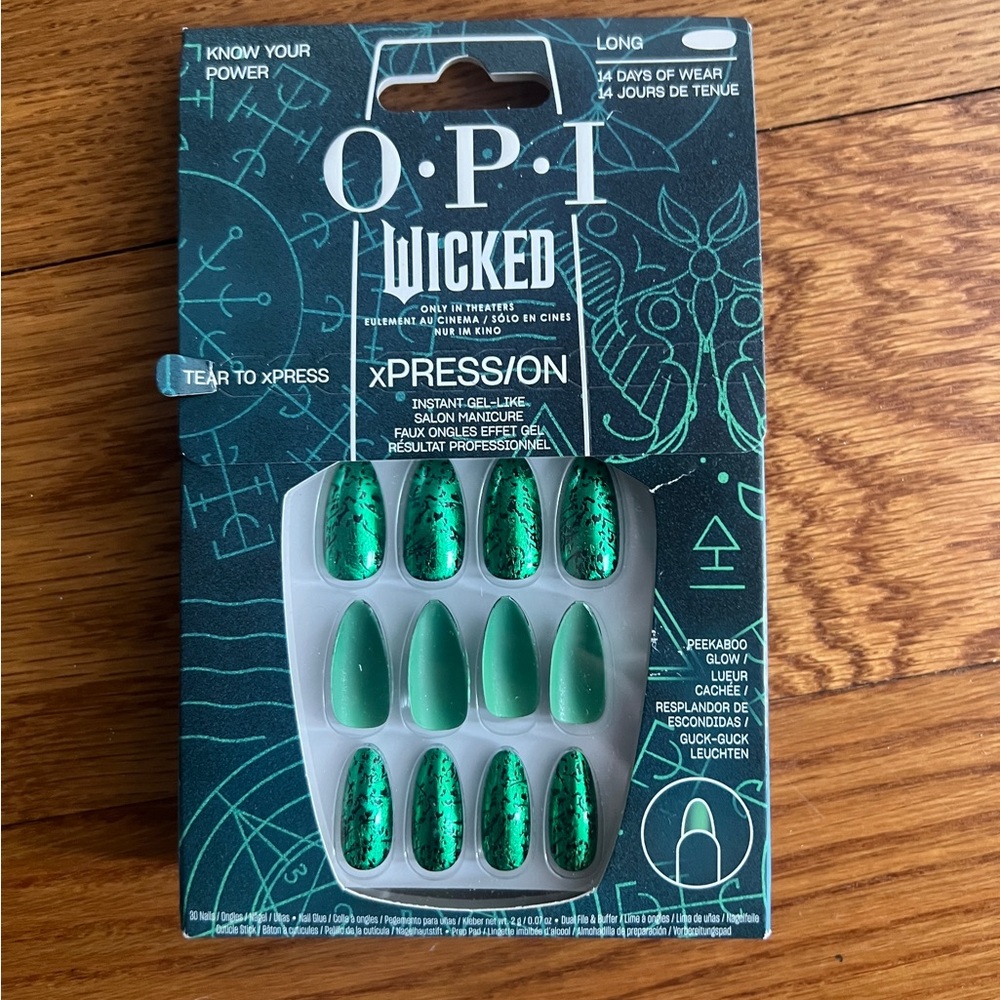 OPI Wicked xPRESS/ON Green Press-On Nails